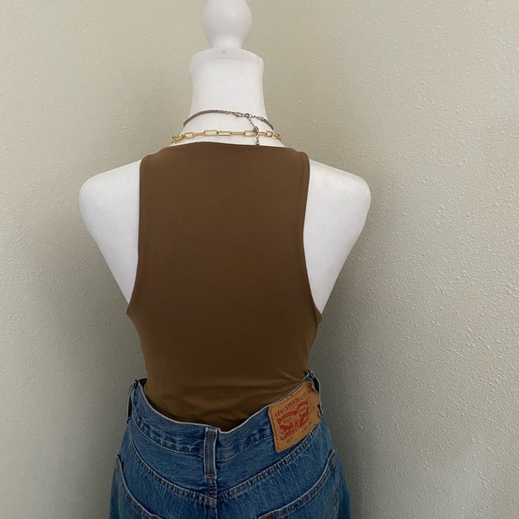 Gaze Brown Bodysuit - Picture 4 of 7